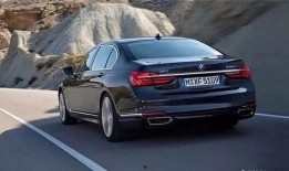 宝马7系最新爆料,豪华旗舰再创新高，科技与舒适完美融合